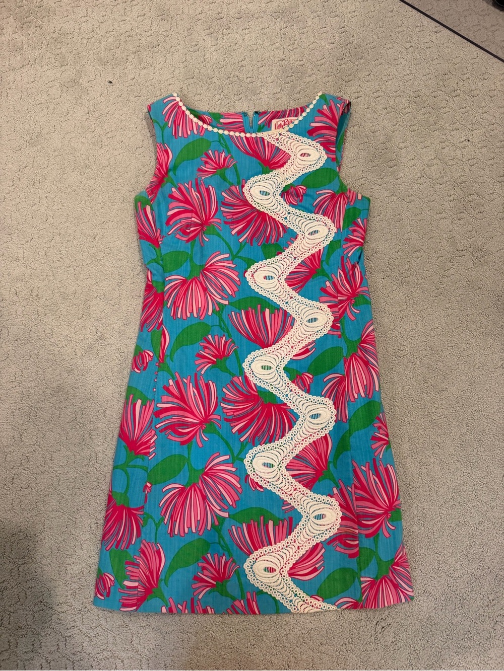 Vintage Lilly Pulitzer Blue & Pink Floral Shift Dress w White Lace Trim Size 0